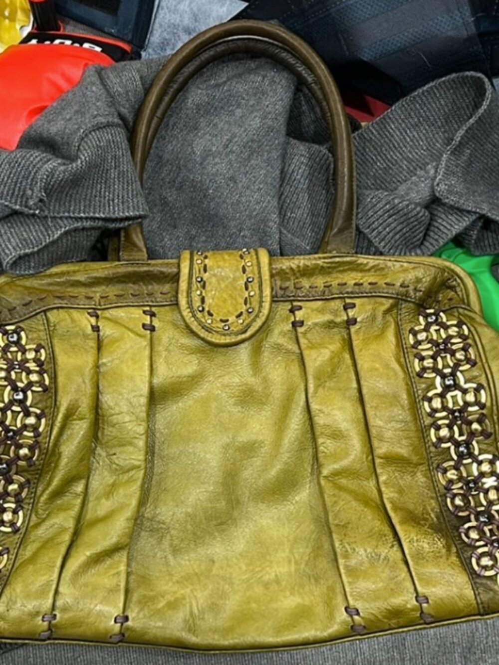 Auth. Vtg. ISABELLA FIORE Oversized Olive Green Leather Satchel